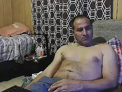 Snapshot of dantehot2020 chatting on 02/04/25, 02:07 dantehot2020 online show from 02/04/25, 02:07