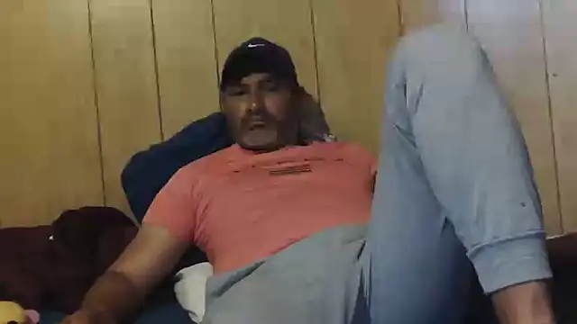 Snapshot of dantehot2020 chatting on 09/14/25, 04:28 dantehot2020 online show from 09/14/25, 04:28