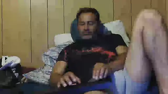 Snapshot of dantehot2020 chatting on 10/01/25, 01:00 dantehot2020 online show from 10/01/25, 01:00