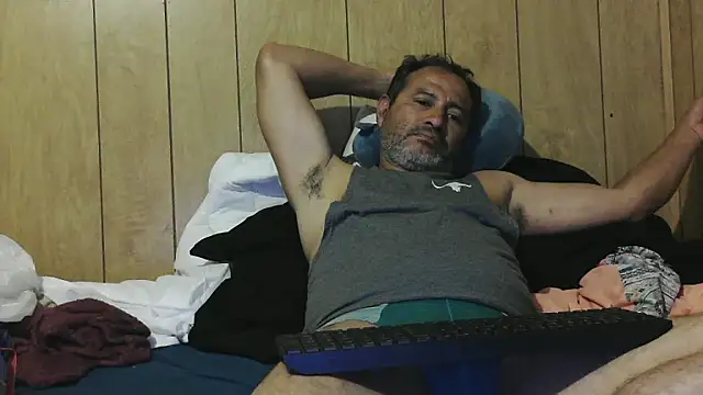 Snapshot of dantehot2020 chatting on 10/03/25, 10:51 dantehot2020 online show from 10/03/25, 10:51