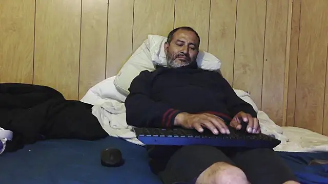 Snapshot of dantehot2020 chatting on 11/05/25, 05:07 dantehot2020 online show from 11/05/25, 05:07