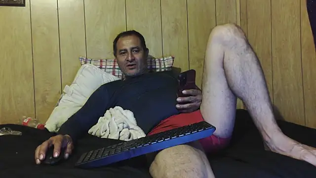 Snapshot of dantehot2020 chatting on 12/02/25, 11:34 dantehot2020 online show from 12/02/25, 11:34