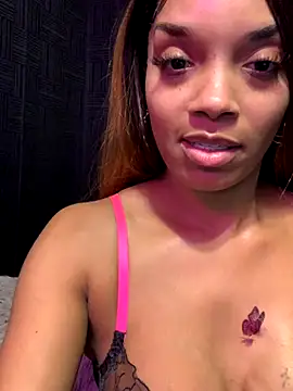 Rakiyahcharms online show from 10/28/25, 09:28