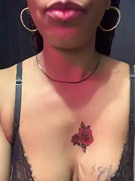 Rakiyahcharms online show from 12/20/25, 03:13