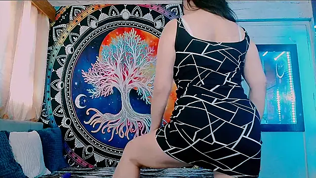 Snapshot of indica_me chatting on 03/13/25, 12:35 indica me online show from 03/13/25, 12:35