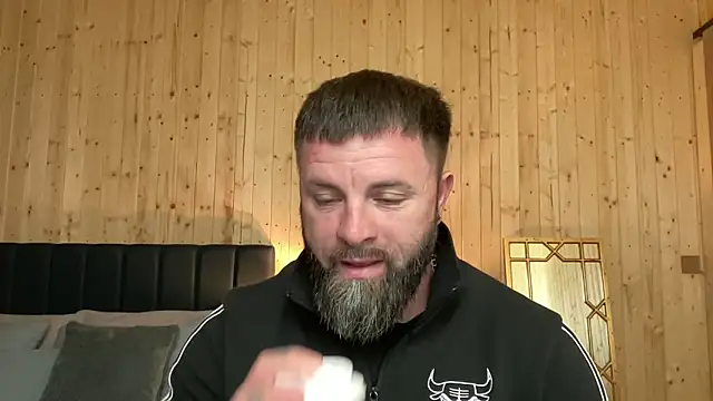 AlphaSparks online show from 04/06/26, 02:42