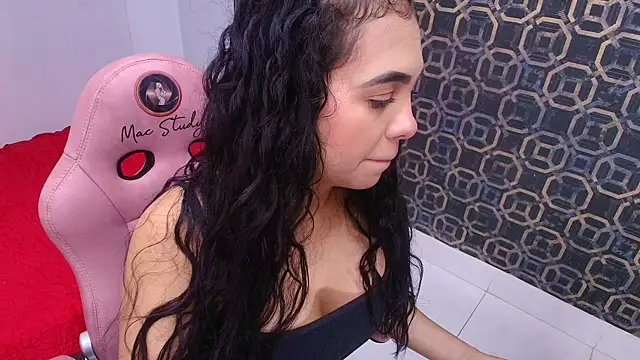 sarakaisy online show from 02/01/25, 12:05