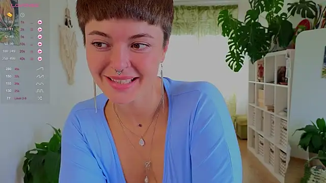 lana sky online show from 09/10/25, 12:27