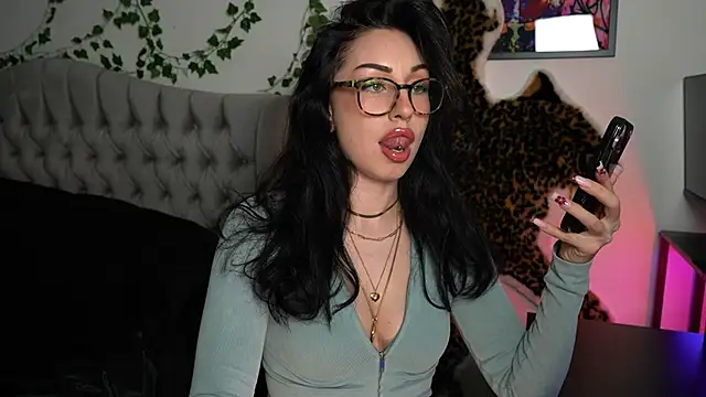 Estherjizz online show from 09/18/25, 04:42