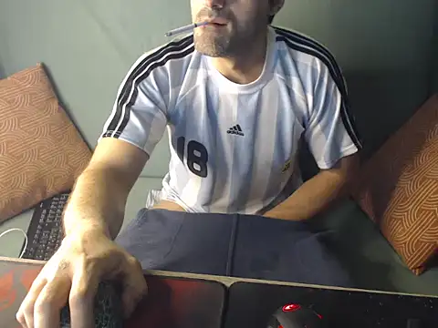 Snapshot of MarkReeds chatting on 12/04/24, 10:35 MarkReeds online show from 12/04/24, 10:35