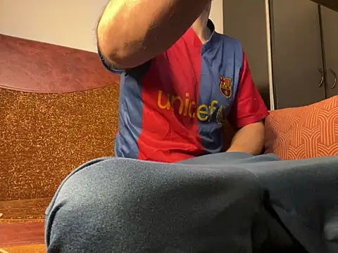 Snapshot of MarkReeds chatting on 02/04/25, 06:25 MarkReeds online show from 02/04/25, 06:25