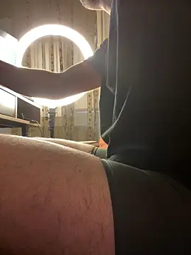 Snapshot of MarkReeds chatting on 02/08/25, 11:33 MarkReeds online show from 02/08/25, 11:33