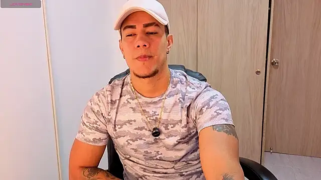 CRAZYBOYLOVE online show from 02/14/26, 11:29