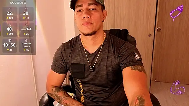 CRAZYBOYLOVE online show from 02/16/26, 11:39