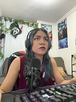 VaioletUwU online show from 03/10/26, 01:54