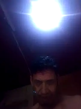 Snapshot of guidohnm chatting on 01/15/26, 05:12 guidohnm online show from 01/15/26, 05:12