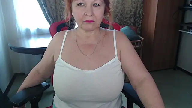 Snapshot of KellyNory chatting on 04/14/26, 10:21 KellyNory online show from 04/14/26, 10:21