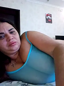 littleRikka online show from 12/18/25, 10:05