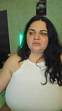 littleRikka online show from 03/11/26, 08:48