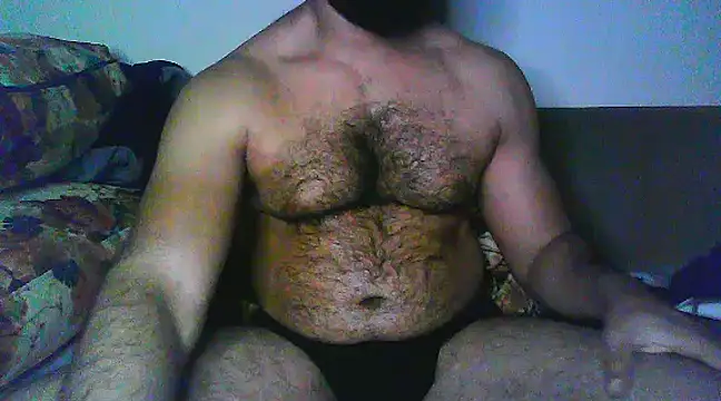 Snapshot of Vbestshow chatting on 02/20/25, 09:42 Vbestshow online show from 02/20/25, 09:42