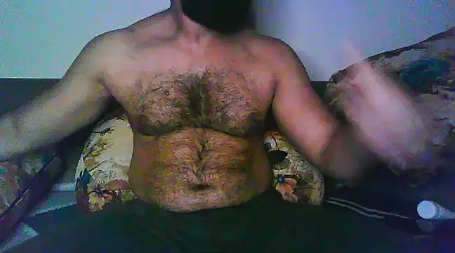 Snapshot of Vbestshow chatting on 02/27/25, 06:31 Vbestshow online show from 02/27/25, 06:31