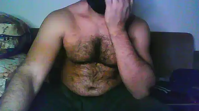 Snapshot of Vbestshow chatting on 02/28/25, 09:55 Vbestshow online show from 02/28/25, 09:55