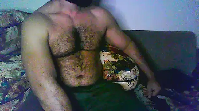 Snapshot of Vbestshow chatting on 03/17/25, 09:45 Vbestshow online show from 03/17/25, 09:45