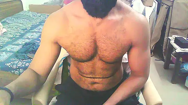 Snapshot of Vbestshow chatting on 11/02/25, 11:23 Vbestshow online show from 11/02/25, 11:23