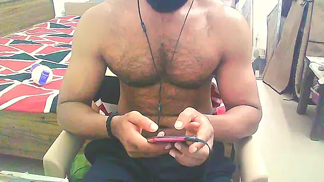 Snapshot of Vbestshow chatting on 11/18/25, 11:36 Vbestshow online show from 11/18/25, 11:36