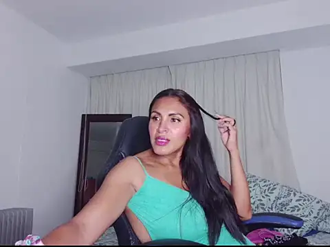 ms freyax online show from 02/28/25, 04:21