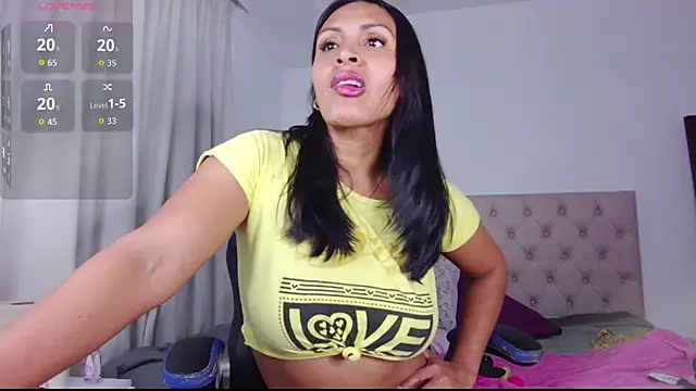 ms freyax online show from 09/19/25, 04:03