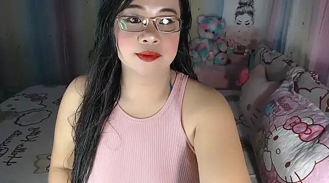 hersheykisses07 online show from 02/15/25, 08:22