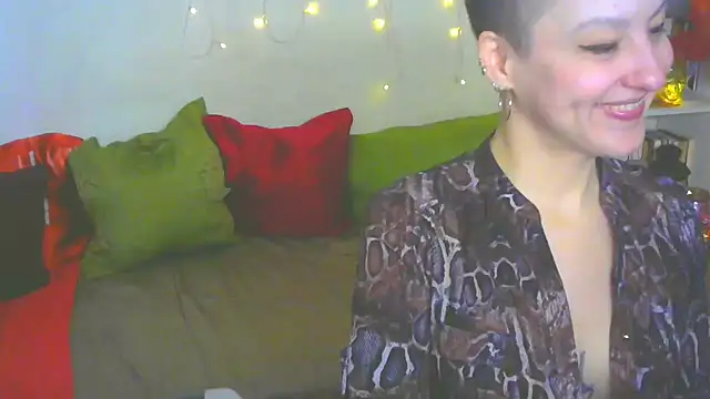 MartaBounty online show from 10/30/25, 10:54