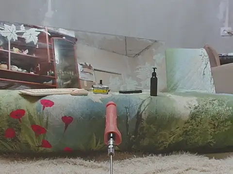 AlinasissyXX online show from 03/19/26, 08:24