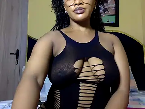 Snapshot of BOOTYBANGER24xx chatting on 03/31/26, 08:59 BOOTYBANGER24xx online show from 03/31/26, 08:59