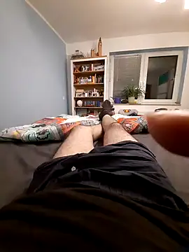 Snapshot of mogli444 chatting on 12/03/24, 04:39 mogli444 online show from 12/03/24, 04:39