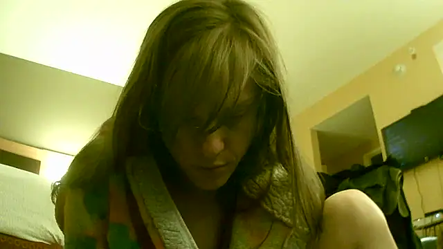 Snapshot of TheDaisyChaos chatting on 12/12/24, 12:59 TheDaisyChaos online show from 12/12/24, 12:59