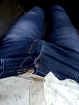 Babyucum4me online show from 12/06/24, 08:37