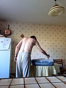 Snapshot of Perv10 chatting on 10/15/25, 10:59 Perv10 online show from 10/15/25, 10:59