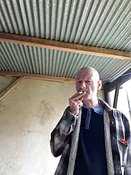 Snapshot of Perv10 chatting on 11/01/25, 08:49 Perv10 online show from 11/01/25, 08:49