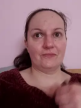 BustyLadyAlma online show from 05/10/26, 06:40