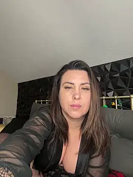 FeliciaHardy  online show from 12/18/24, 06:43