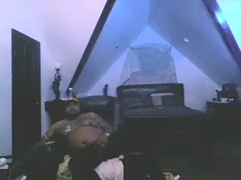 Snapshot of blaccowboy88 chatting on 01/11/25, 07:17 blaccowboy88 online show from 01/11/25, 07:17