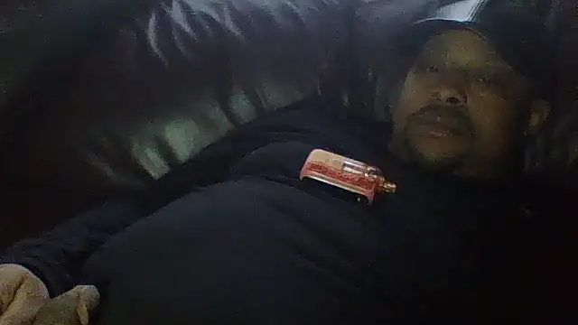 Snapshot of blaccowboy88 chatting on 03/25/26, 12:11 blaccowboy88 online show from 03/25/26, 12:11