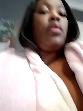 SWEETDOLLY29XX online show from 10/12/25, 03:11