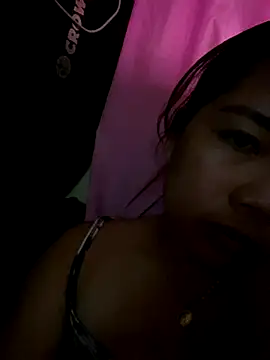 BURBERRY69 online show from 11/23/25, 06:57