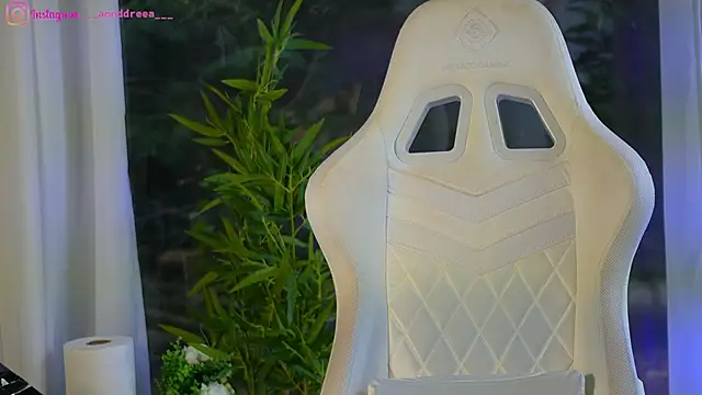 Snapshot of perfectt33n chatting on 12/05/24, 10:12 perfectt33n online show from 12/05/24, 10:12