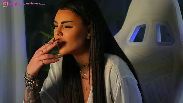 Snapshot of perfectt33n chatting on 12/05/24, 01:17 perfectt33n online show from 12/05/24, 01:17