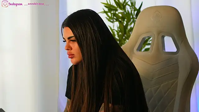 Snapshot of perfectt33n chatting on 03/04/25, 09:18 perfectt33n online show from 03/04/25, 09:18