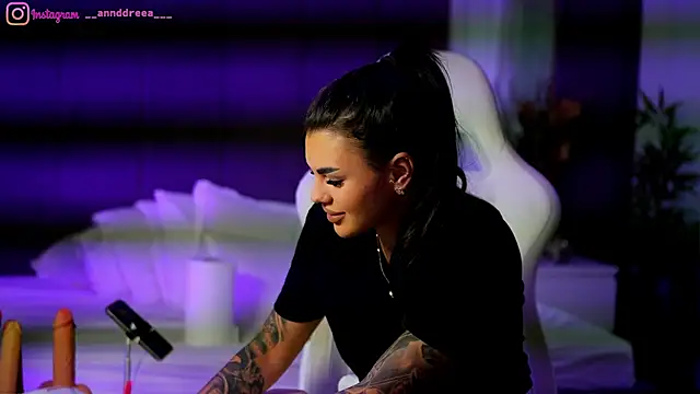 Snapshot of perfectt33n chatting on 09/25/25, 03:38 perfectt33n online show from 09/25/25, 03:38